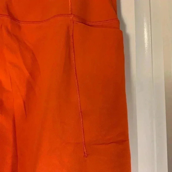 Athleta Transcend Stash Tights NWT - Picture 6 of 9